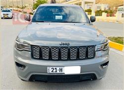 جیپ گراند شیرۆکی